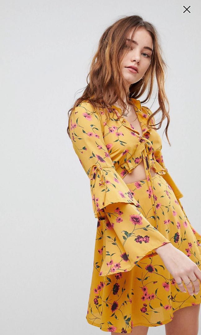 asos glamorous tea dress w cut out in mustard floral print