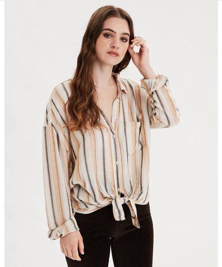AMERICAN EAGLE OVERSIZED STRIPED BUTTON 