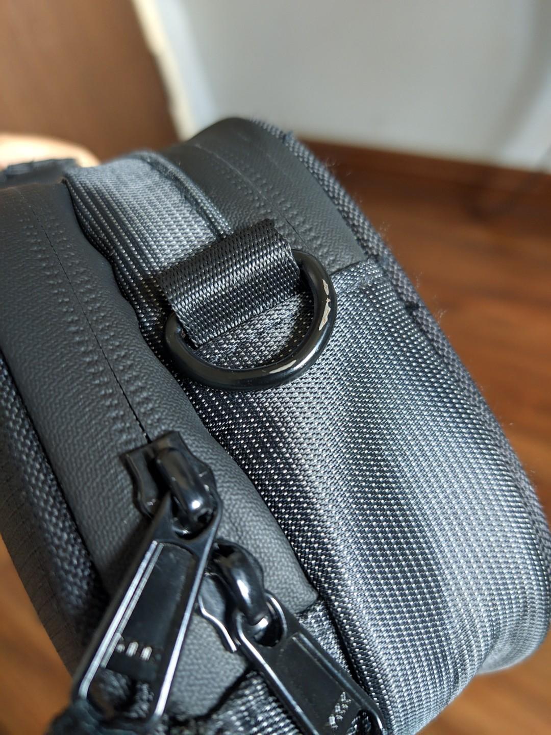 Bionik Commuter Bag Case for Nintendo Switch, Video Gaming, Gaming