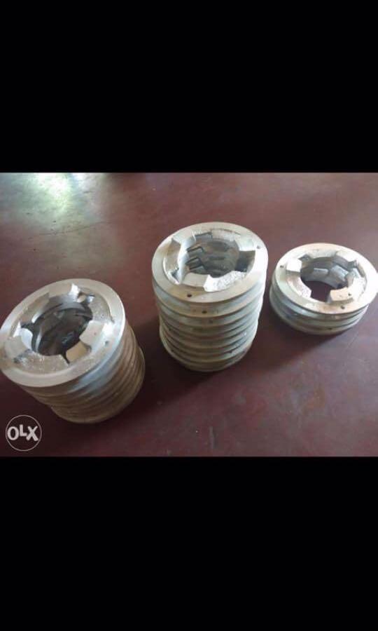 Bracket For Wilson And Victor Floor Polisher Brush Home Furniture Home Tools And Accessories On Carousell