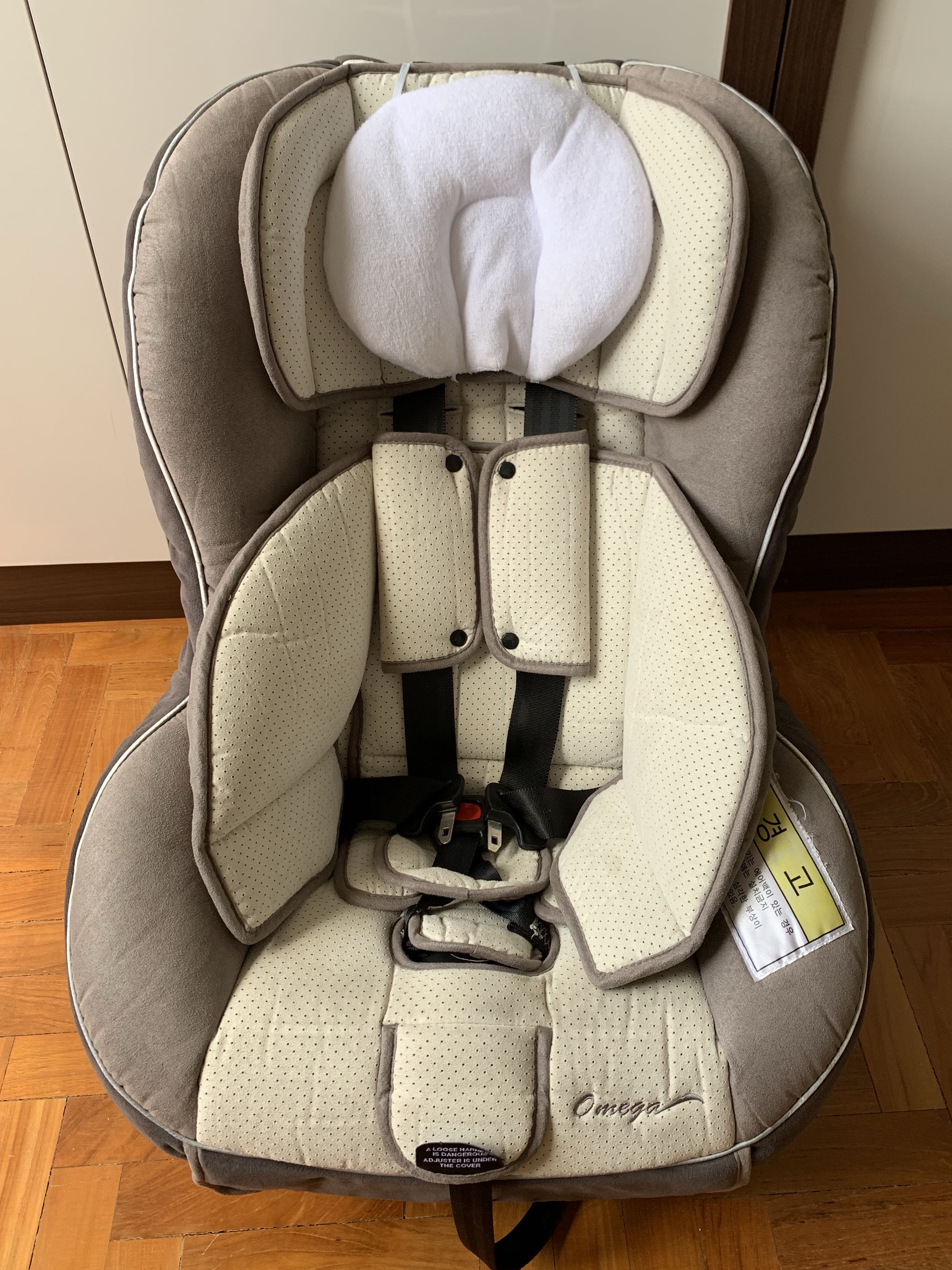 Britax omega shop