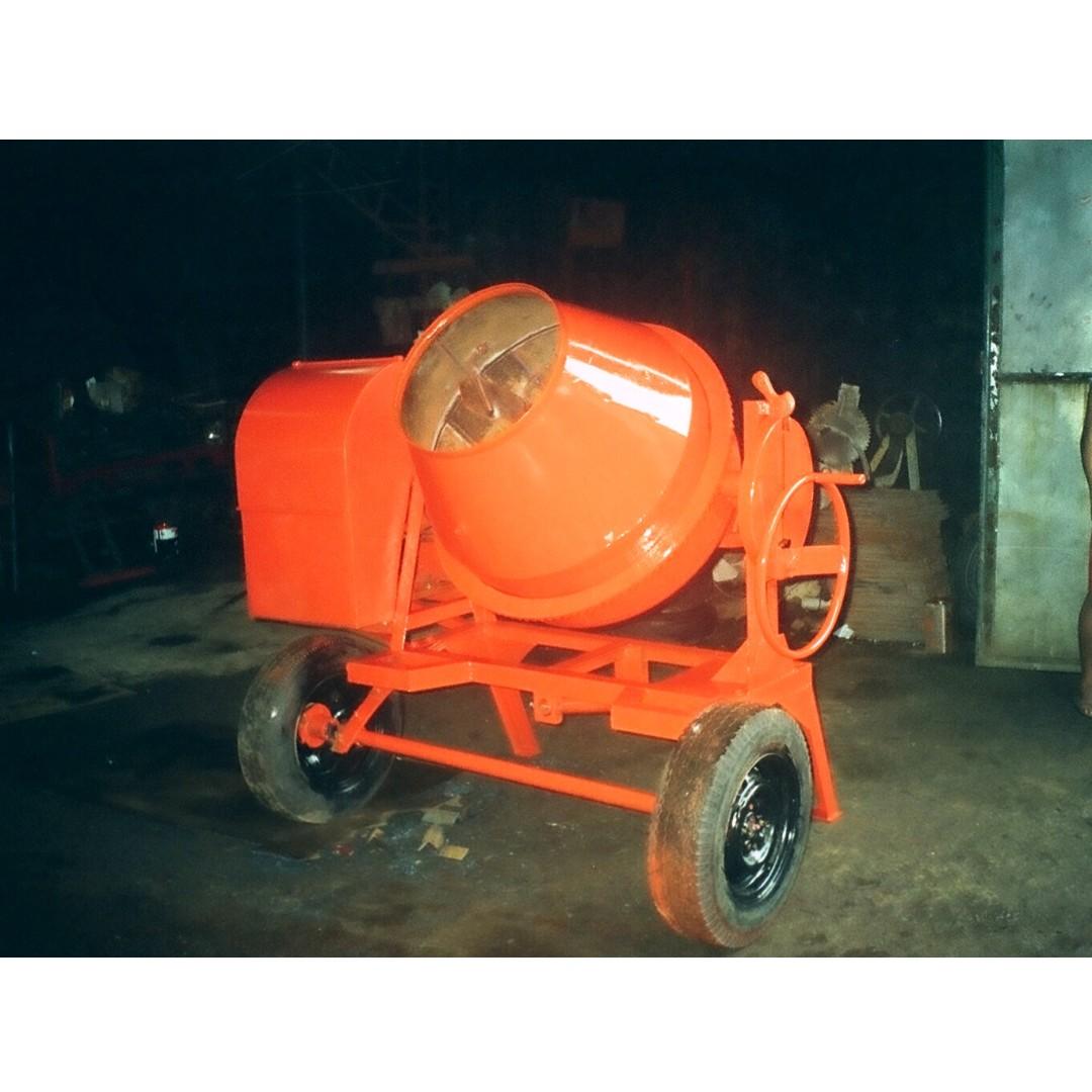 Premium Concrete Mixer 1Bagger BFRAME with engine, Commercial