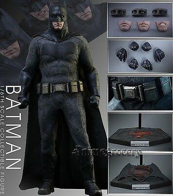 Hot toys Batman (tech cowl & sniper rifle) MMS 342, Hobbies & Toys ...