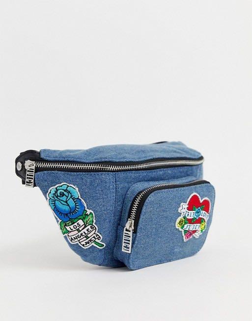 juicy couture logo on bum