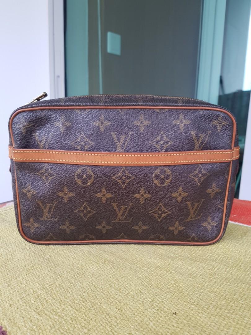 Lv vintage pouch shop