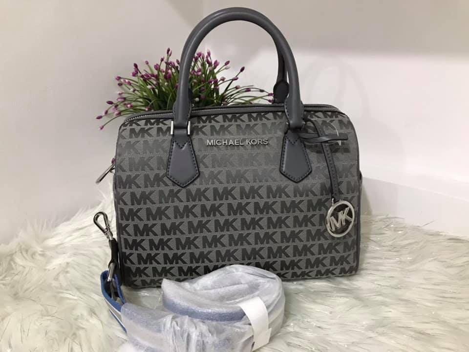 MK BEDFORD LARGE DUFFLE BAG, Women's Fashion, Bags & Wallets, Tote Bags on  Carousell