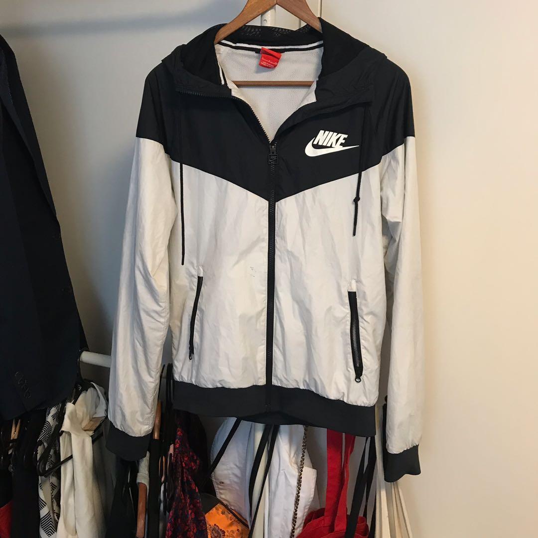white nike windbreaker jacket