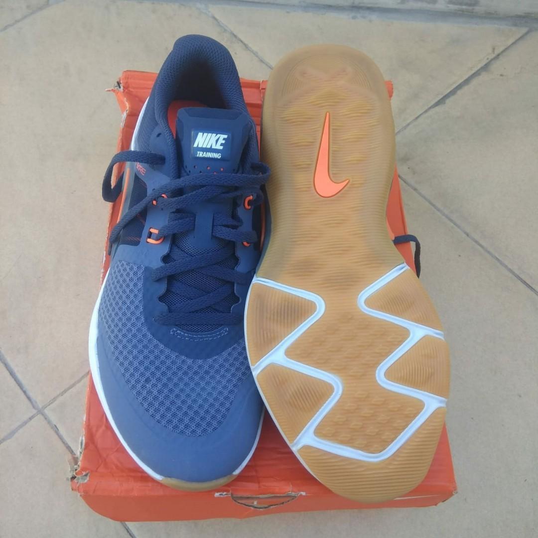 nike zoom training action