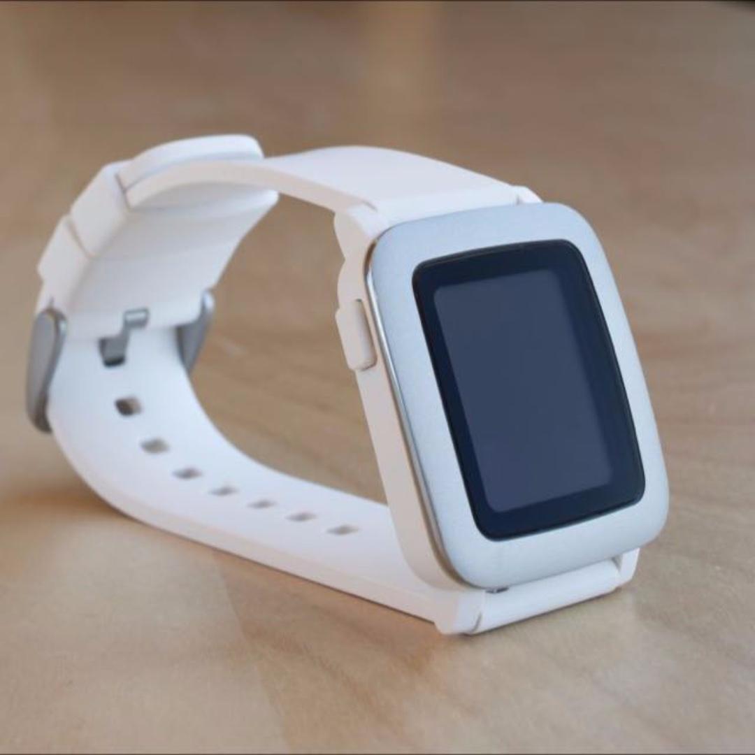 Pebble Time White Luxury Watches on Carousell