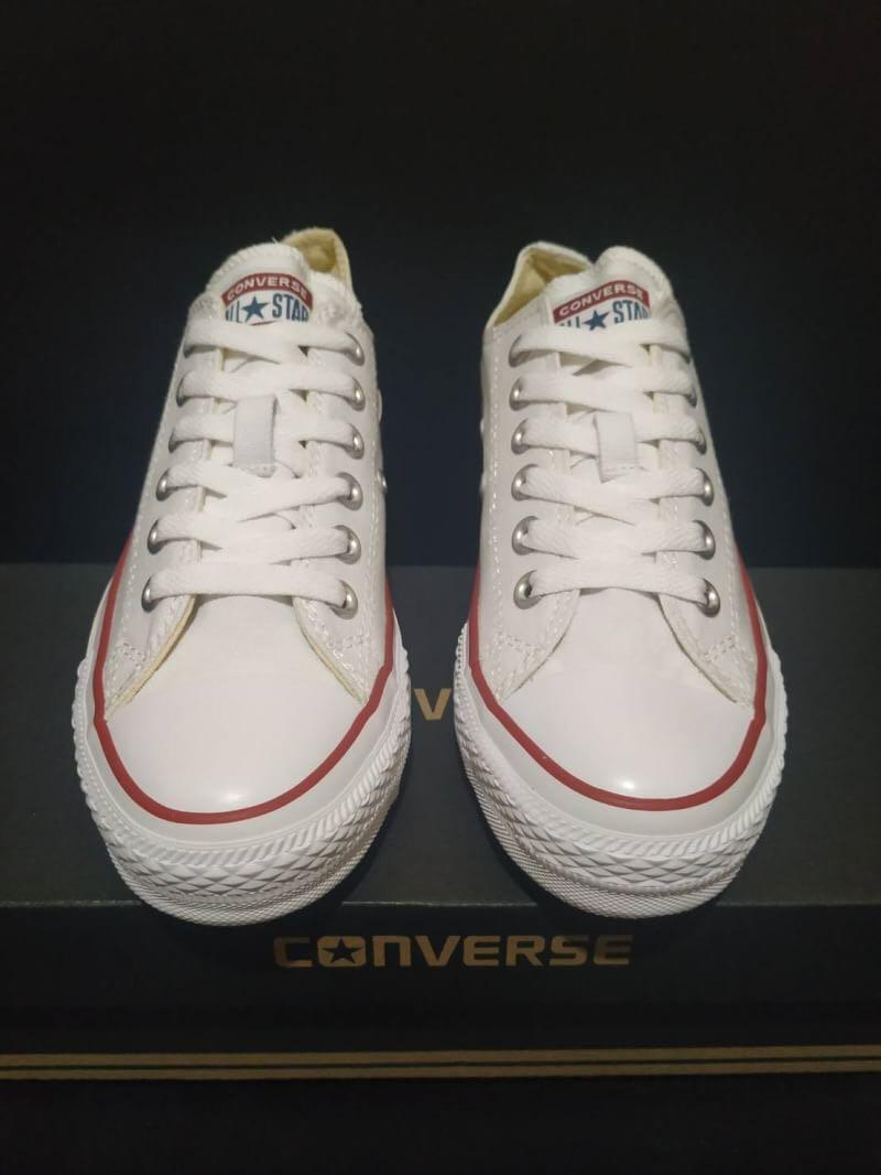sepatu converse classic