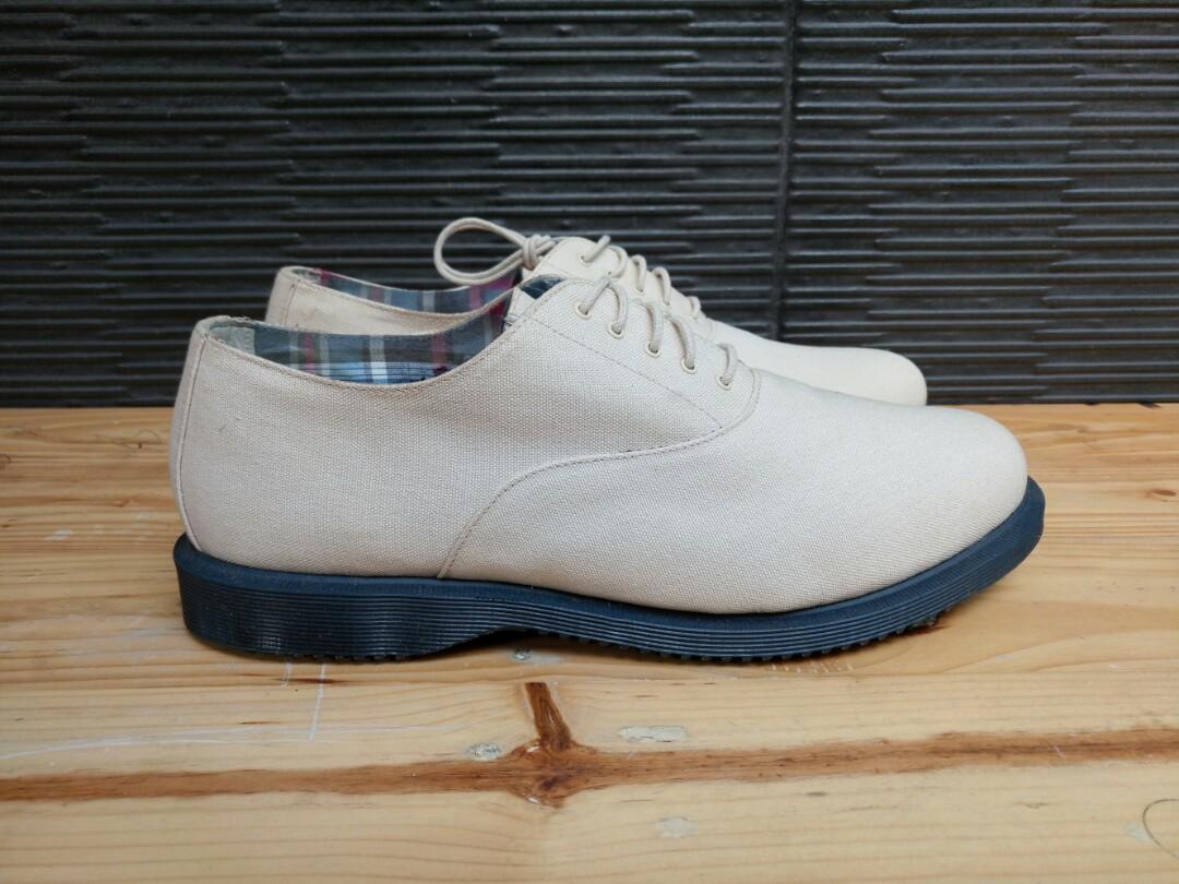Dr martens aw005 2019 hotsell
