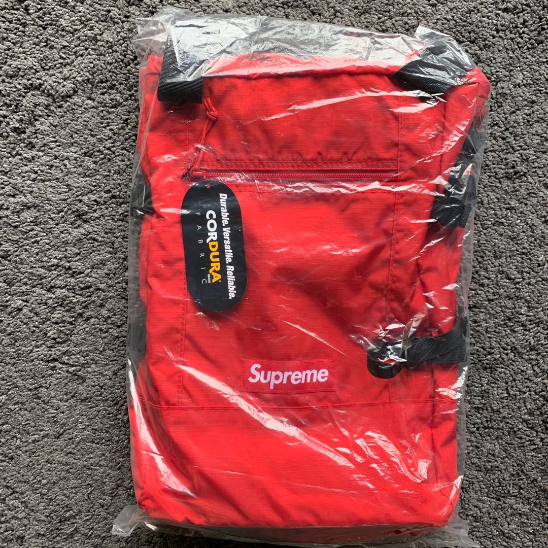 Supreme ss19 convertible backpack tote Red duffle, Men&#39;s Fashion, Bags & Wallets, Backpacks on ...