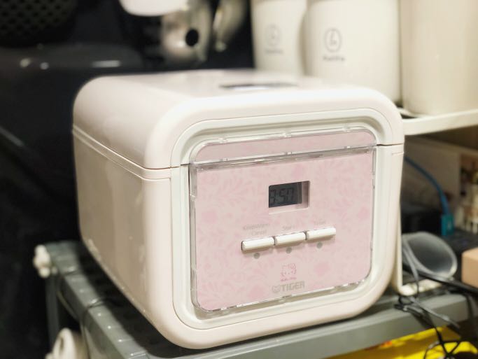 Hello Kitty 4-in-1 Multi-functional tacook Rice Cooker JAJ-K55S