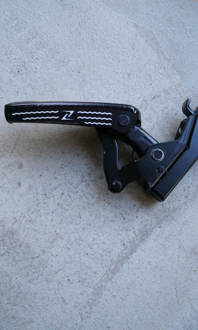Vespa GTS/GTV 300 Zelioni foot pegs., Motorcycles, Motorcycle