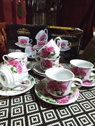 6 pasang cangkir FLORENZA