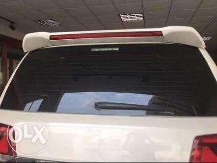 Land Cruiser LC 200 LED rear wing spoiler painted pearl white