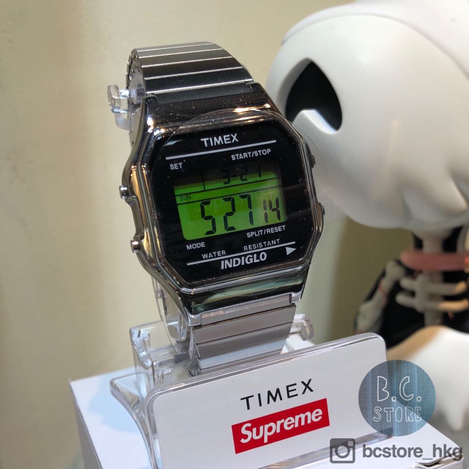 現貨SUPREME TIMEX DIGITAL WATCH FW19, 男裝, 手錶及配件, 手錶