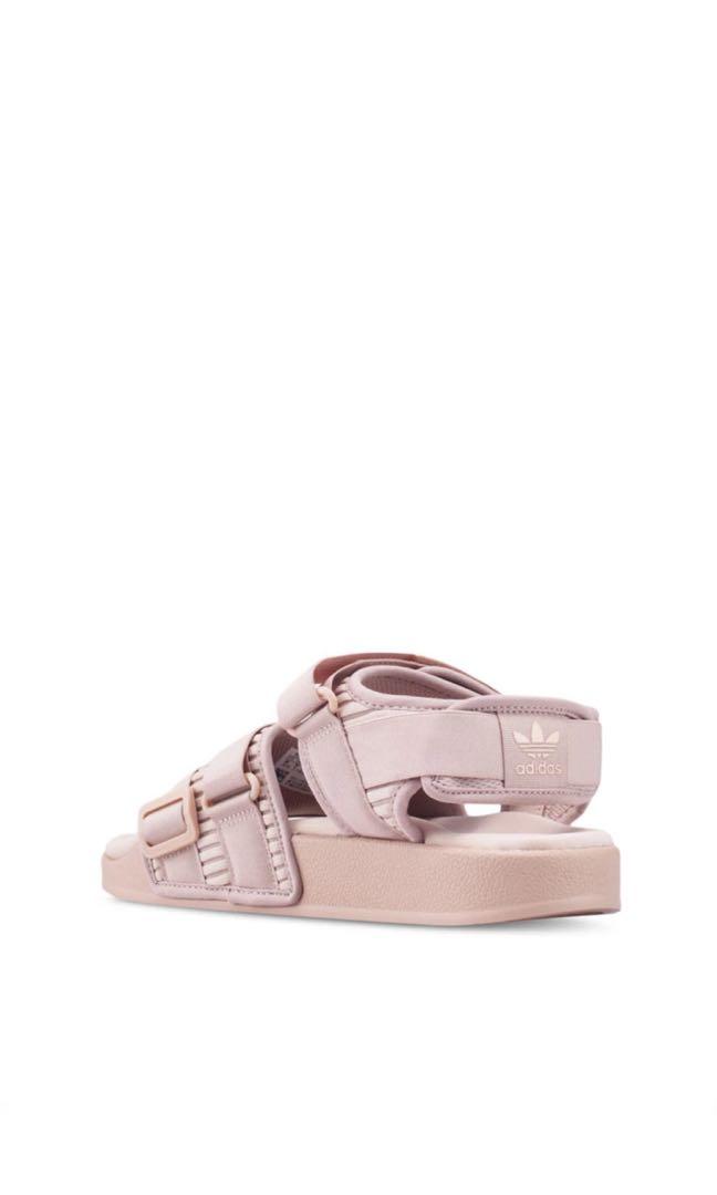 Adilette sandal on sale 2.0 w