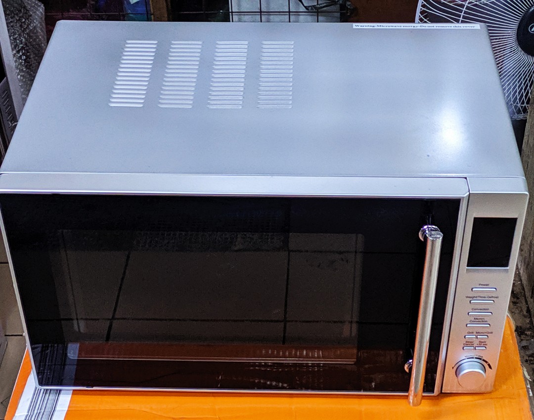 Anko microwave oven with grill and outlet convection oven