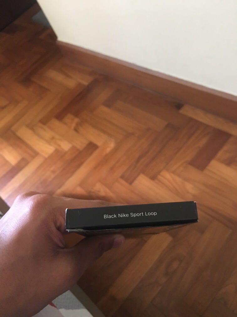 44mm black nike sport loop