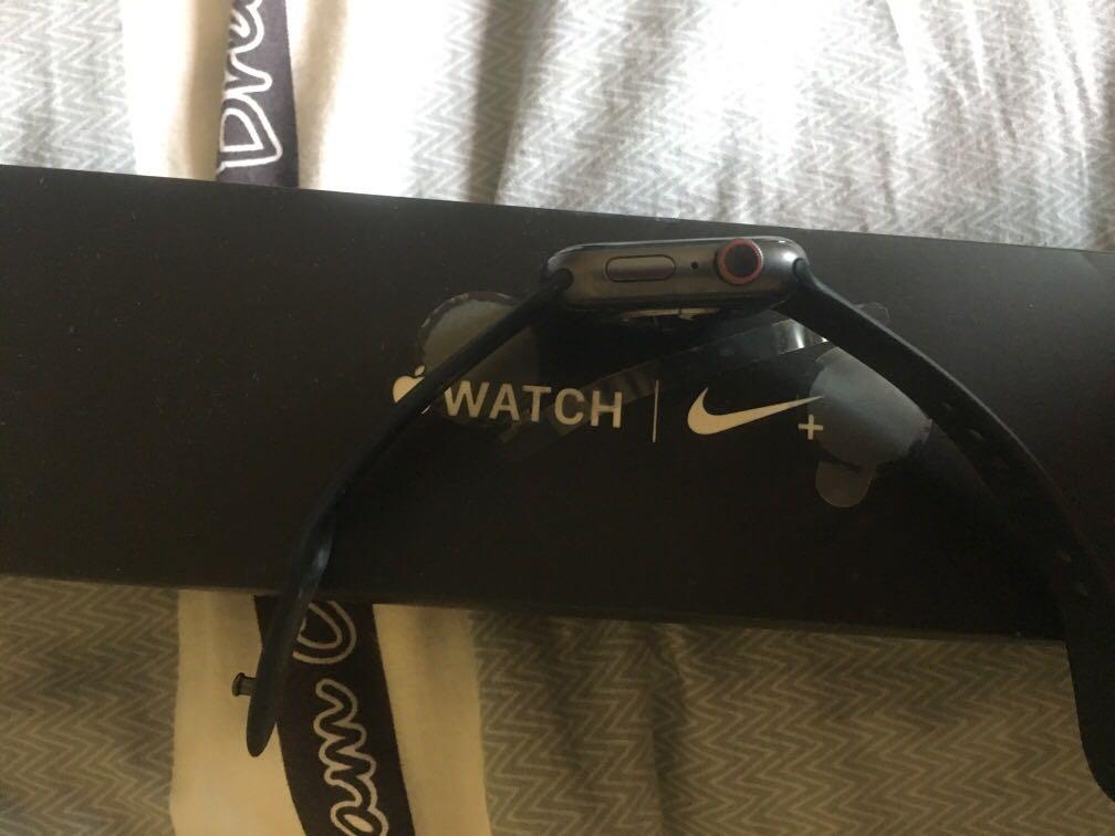 44mm space gray series 4