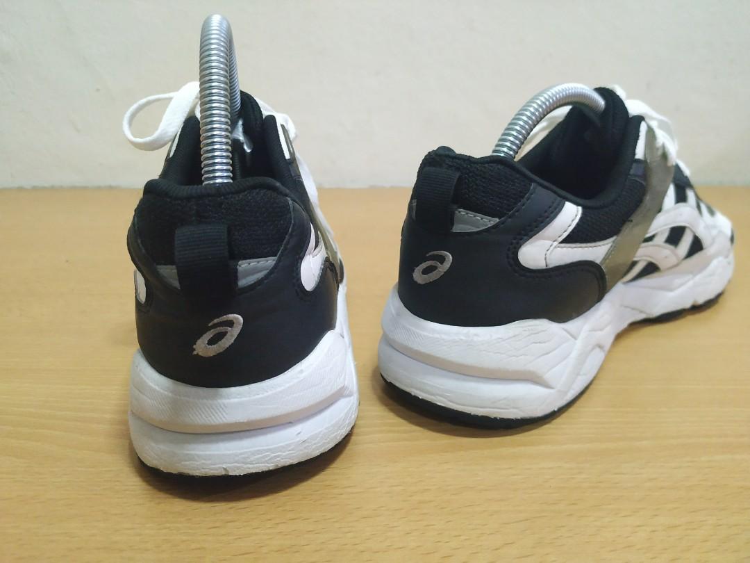 Asics zakery hotsell dx