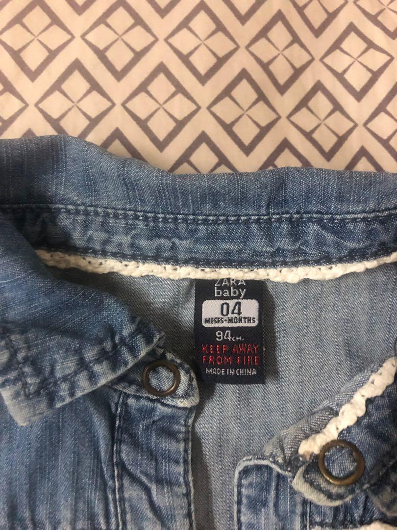 Denim Jacket (Category: Babies & Kids Fashion) located in Shah Alam. Submitted by farah_khan (Listing ID 248934913, Image 2). Description: 18 months-36 months Smart casual Soft material 10/10 All button in good condition Style Look like new Value for money Clearing my baby wardrobe .