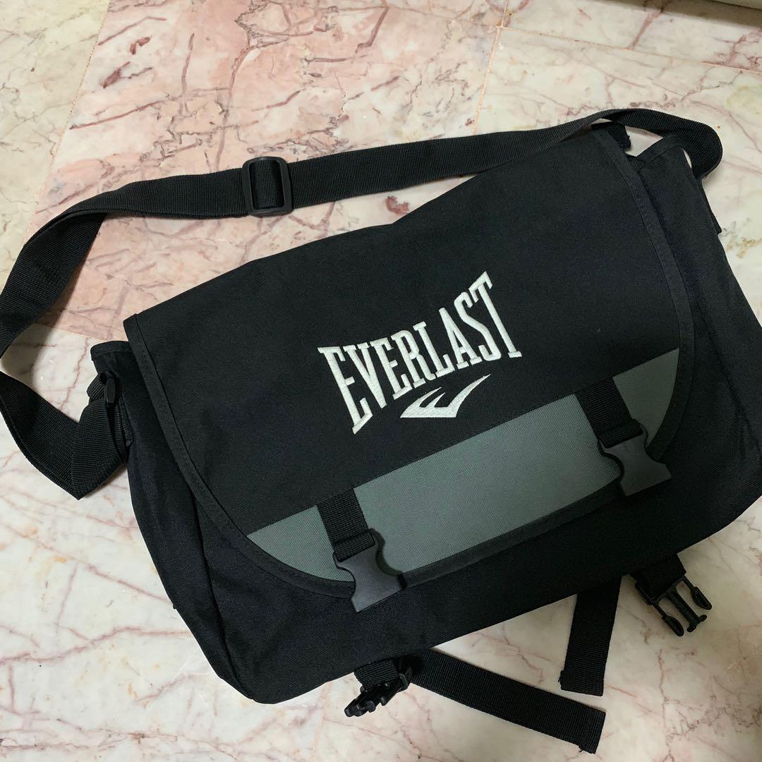 everlast sling bag