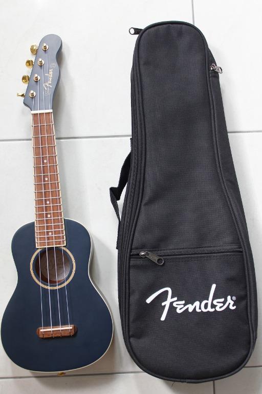 Fender Grace VanderWaal