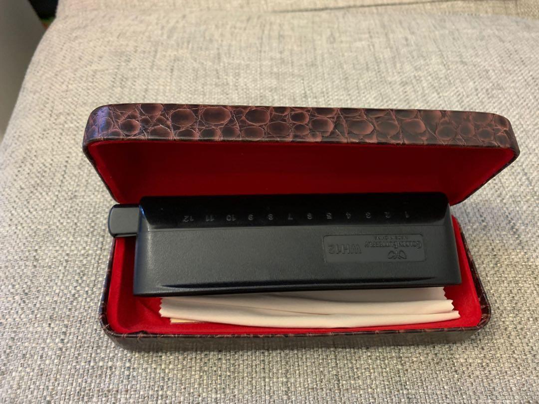 Golden butterfly wh12 chromatic harmonica, Hobbies & Toys, Music