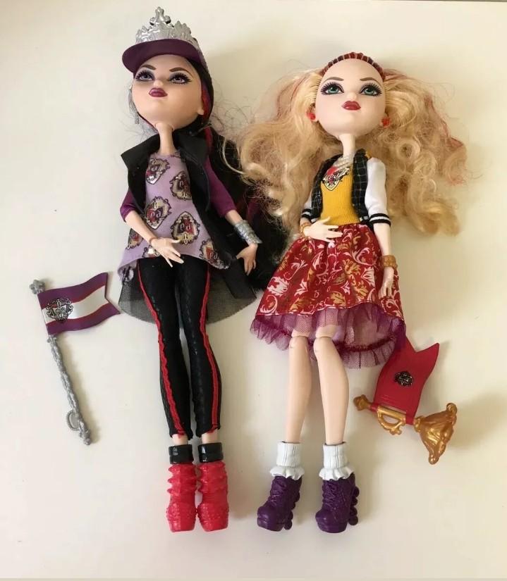 Ever After High School Spirit Apple White and Raven Queen Doll  (2-Pack)(Discontinued by manufacturer) 