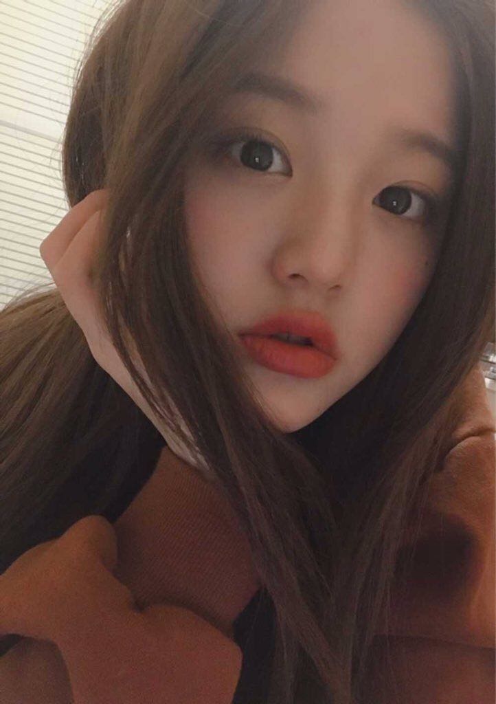 Iz One Jang Wonyoung Unofficial Photo Cards Entertainment K Wave On Carousell They are also so beautiful right? iz one jang wonyoung unofficial photo cards