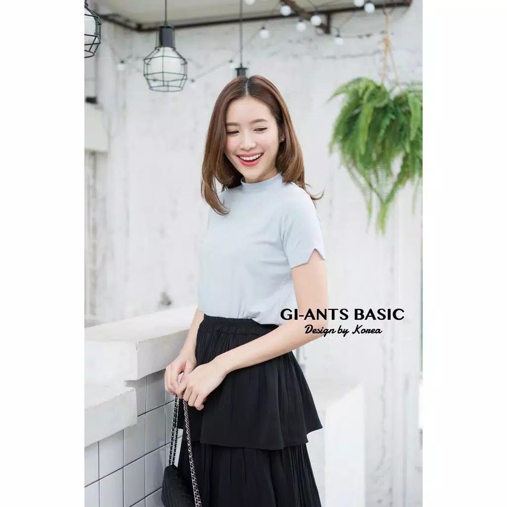 Kaos Giants Basic Fesyen Wanita Pakaian Wanita Atasan Di Carousell