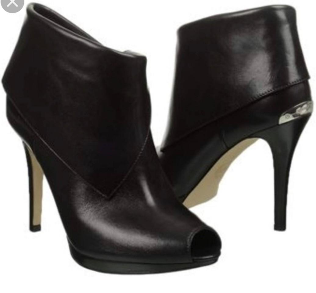 kendra bootie michael kors