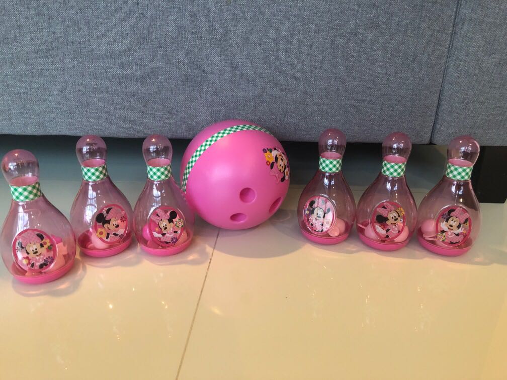 minnie bowling set