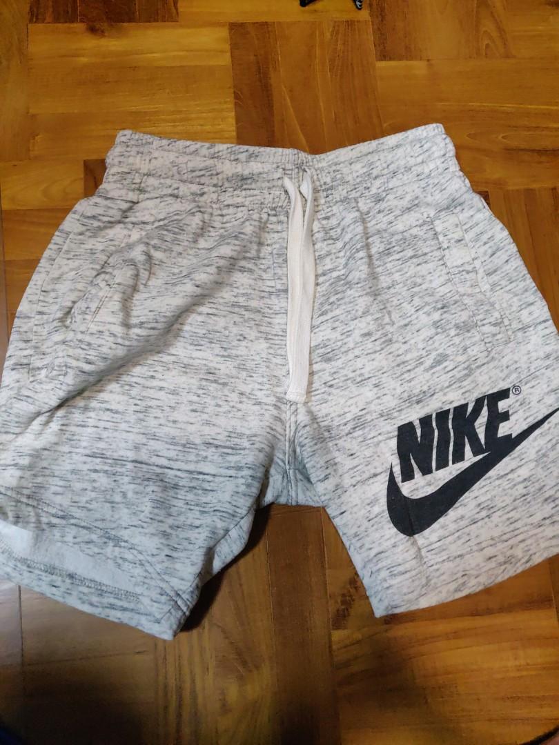 nike casuals