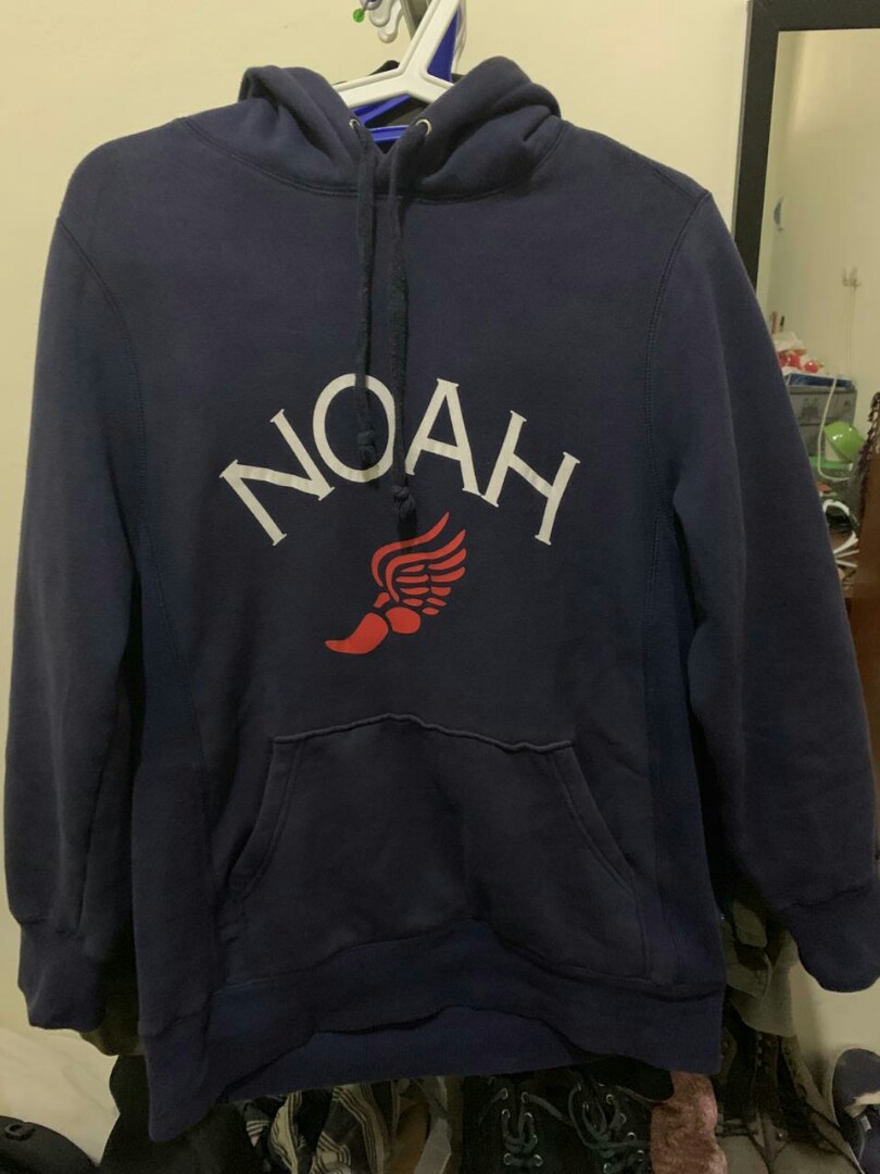 Noah winged on sale foot hoodie