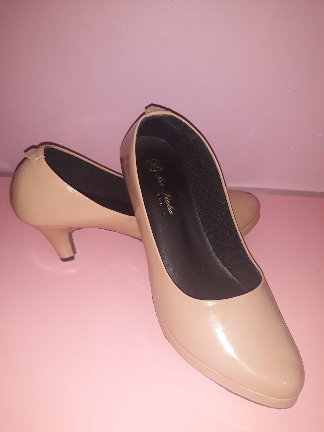 Sepatu Wanita Heels 5 Cm Nude Mocca 38 Women S Fashion Women S Shoes On Carousell