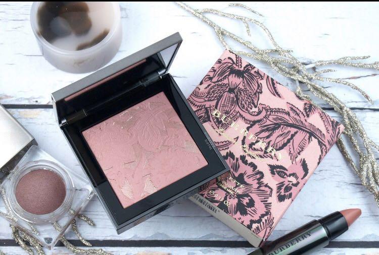 Special offer: Burberry Blush Palette 