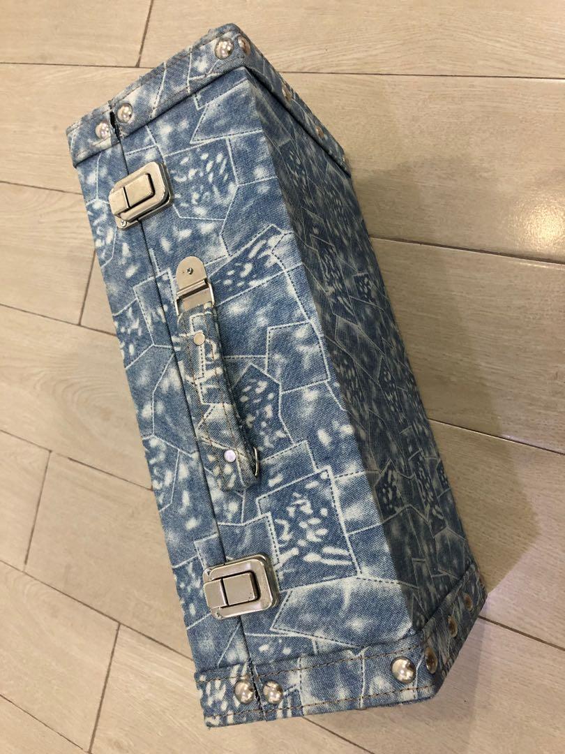 Storage chest (Category: Storage Boxes & Baskets) located in Quezon City. Submitted by extrastyle (Listing ID 249082110, Image 1). Description: .