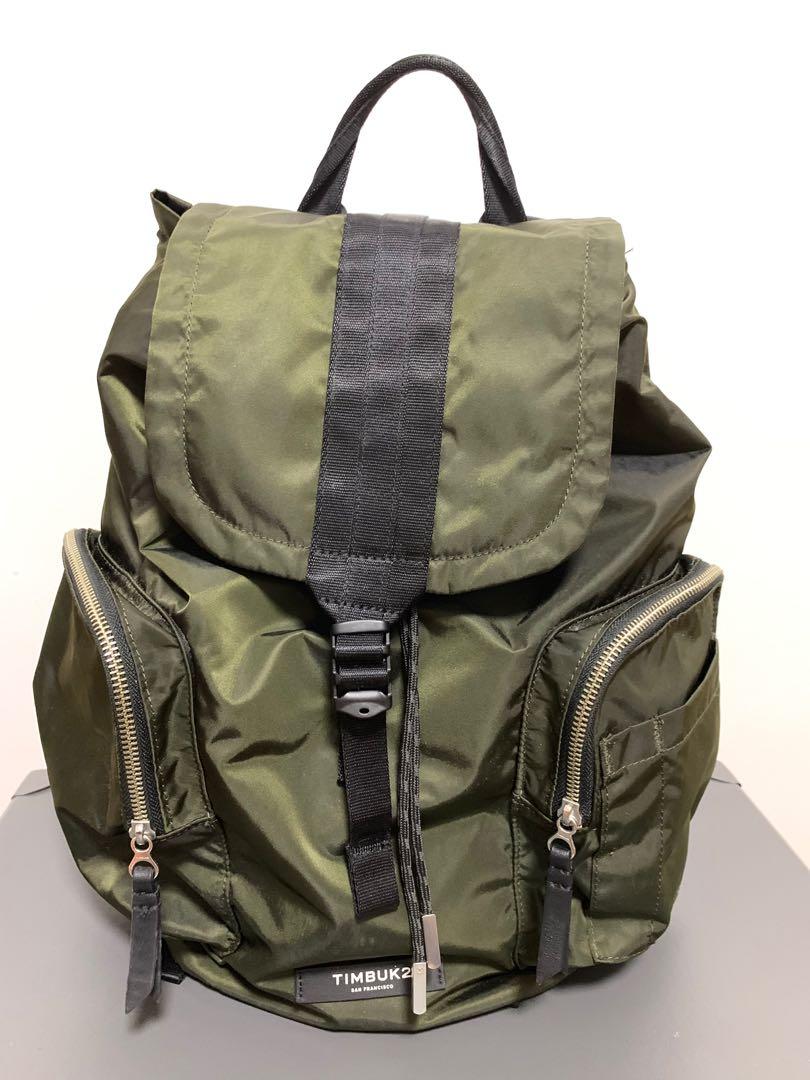 Drift knapsack outlet