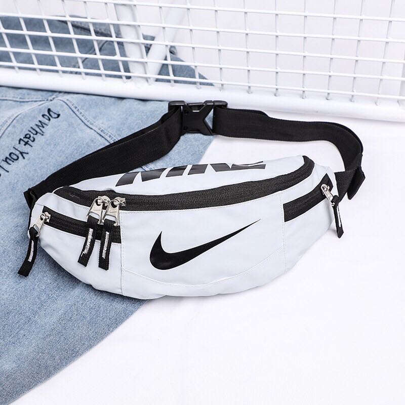 Synthetic Belt bag Nike, buy pre-owned at 30 EUR