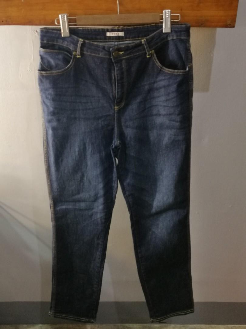size 33 womens jeans