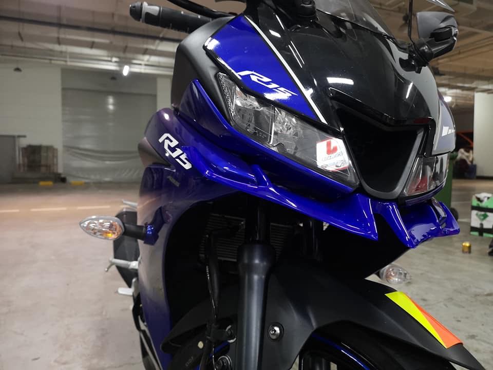 r15 v3 winglet with light