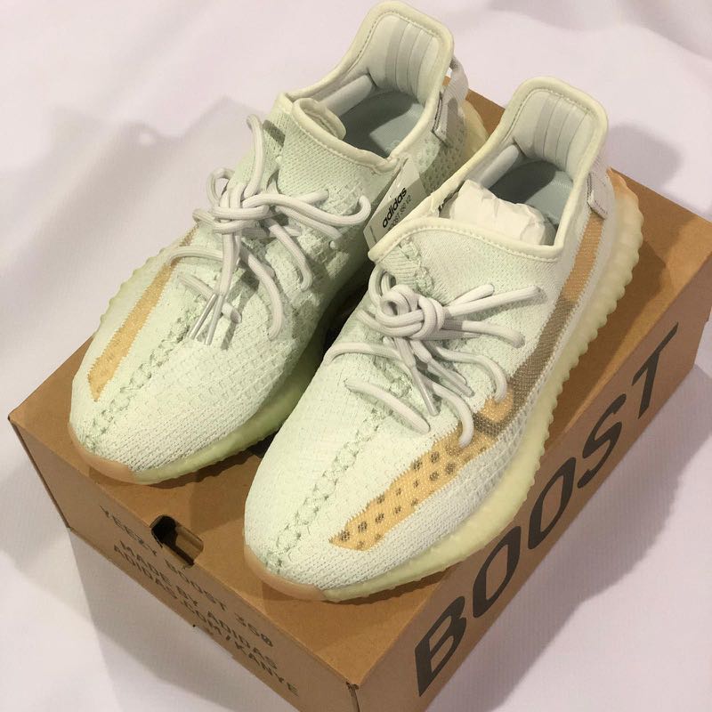 Adidas yeezy boost 35 on sale v2 hyperspace