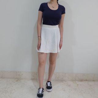 Basic Fitted Navy Tee