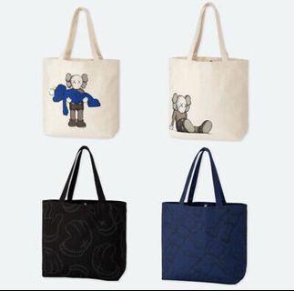 Uniqlo x Kaws : Summer Tote
