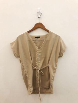 Olins Closet Nude Top