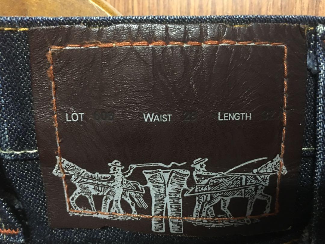 levis 881 02