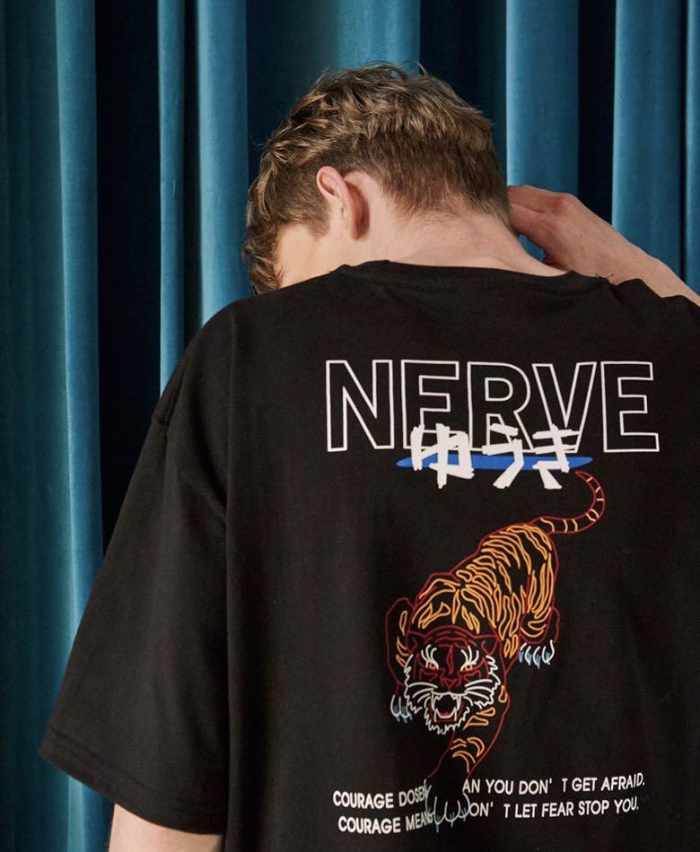Ambler Korea Black Oversized Tiger Graphic Shirt Women S Fashion Tops Shirts On Carousell